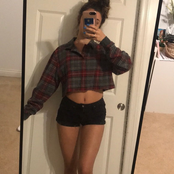 red and gray plaid crop top - Picture 2 of 2